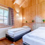 Kompleks wypoczynkowy Chaletdorf Zellersee 3*