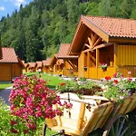Kompleks wypoczynkowy Chaletdorf Zellersee Maishofen