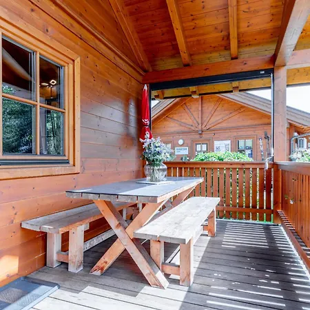 Πάρκο διακοπών Chaletdorf Zellersee Maishofen