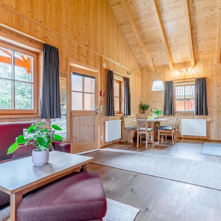 Chaletdorf Zellersee マイスホーフェン