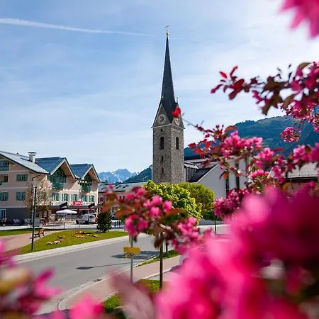 Holiday park Chaletdorf Zellersee 3*