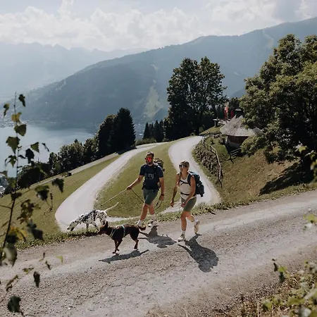 Chaletdorf Zellersee База отдыха Майсхофен